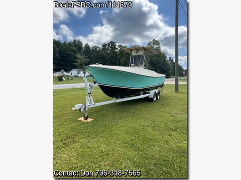 25'  1979 Aquasport 2460 Center Console