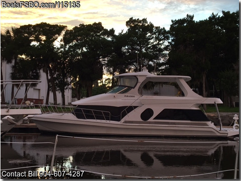 52'  2001 Bluewater 5200