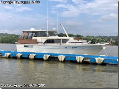 41'  1973 Chris Craft Commander