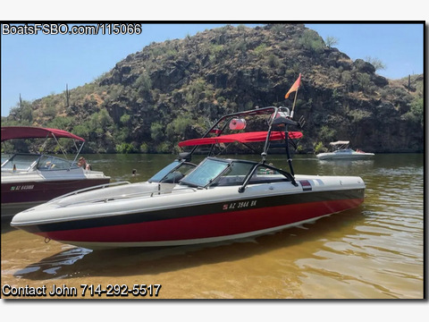 23'  2003 Malibu Wake Setter XTI