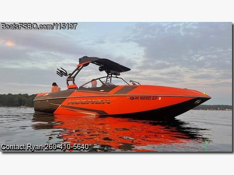 22'  2021 Moomba Craz