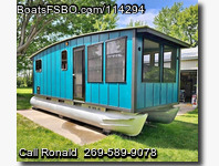 Pontoon Houseboat 25