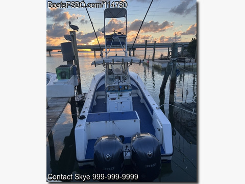 32'  2003 Regulator 32 W Charter Business